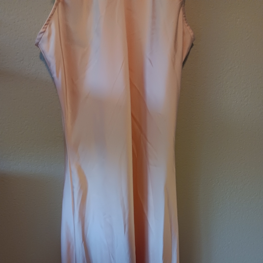 Future Collective Brand Elegant Lace-Trimmed Dress Size XSmall - Picture 7 of 8